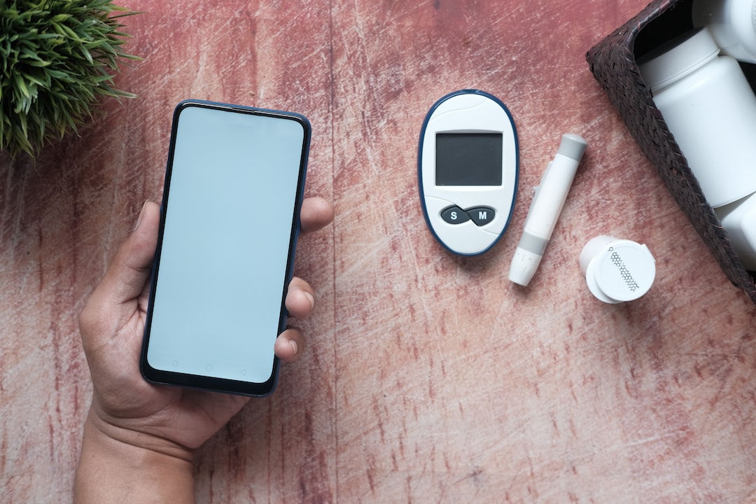 Choosing the Right CGM for Your Diabetic Needs