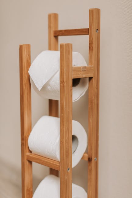 Choosing your toilet roll holder—10 things to consider