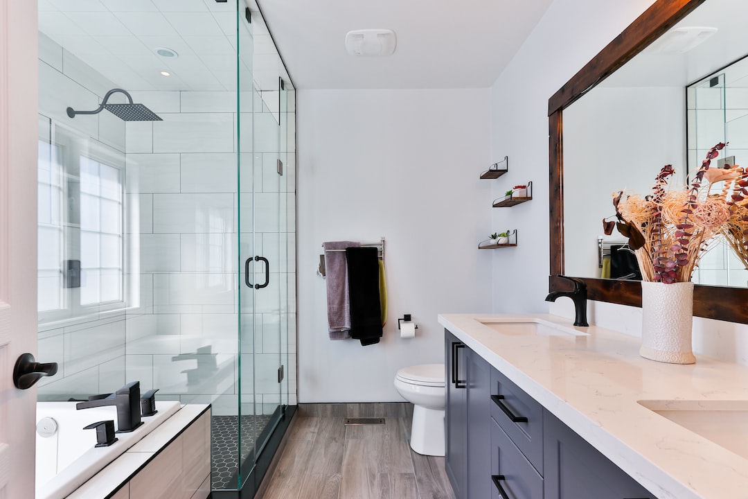 The Ultimate Guide to Choosing the Perfect Walk-In Shower