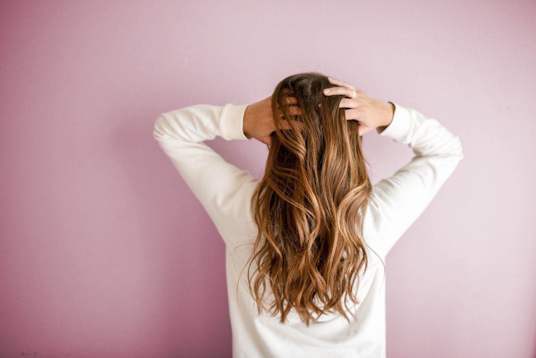 What Causes Hair Breakage?